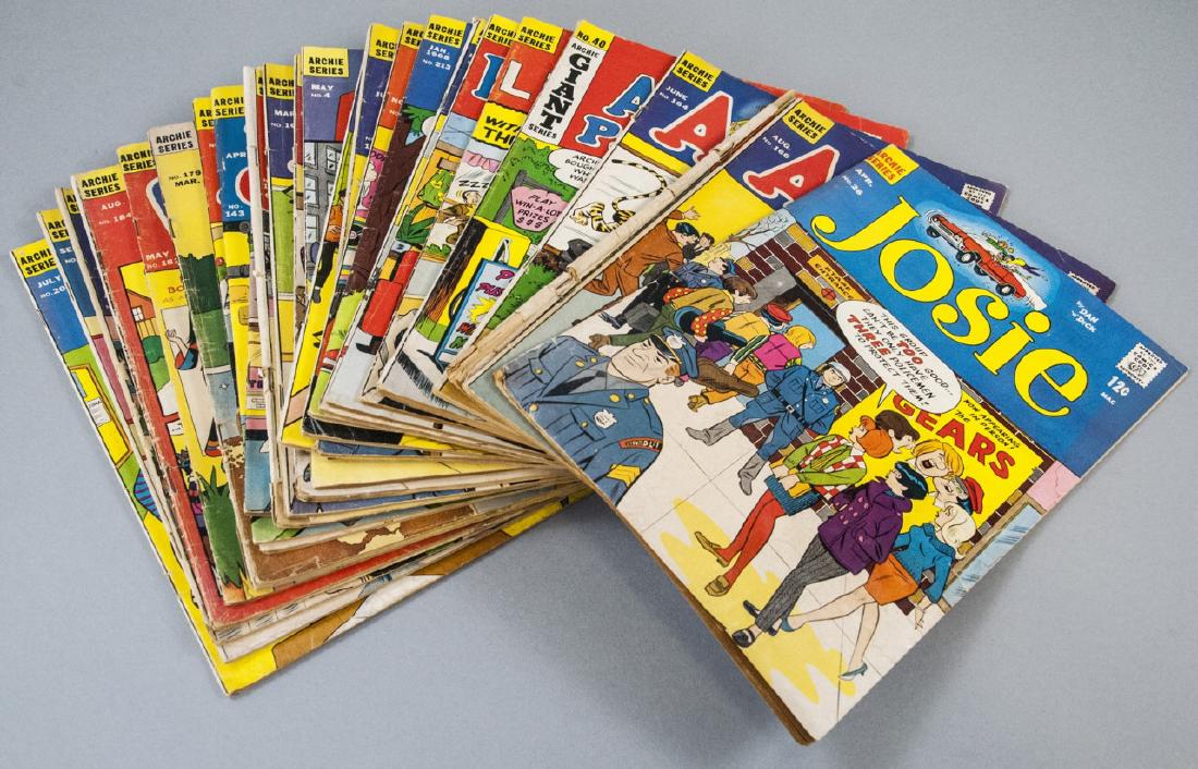 Collection of Mid C Archie Comic Books (1 of 5)