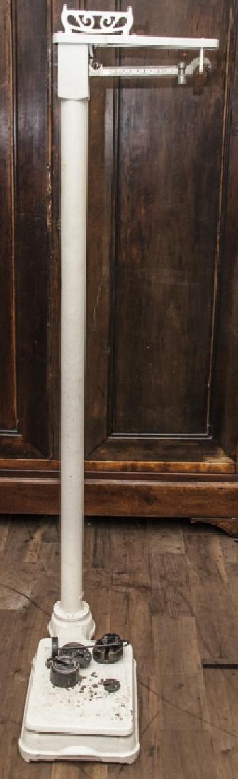 Antique Cast Iron Howe Medical Scale (1 of 7)