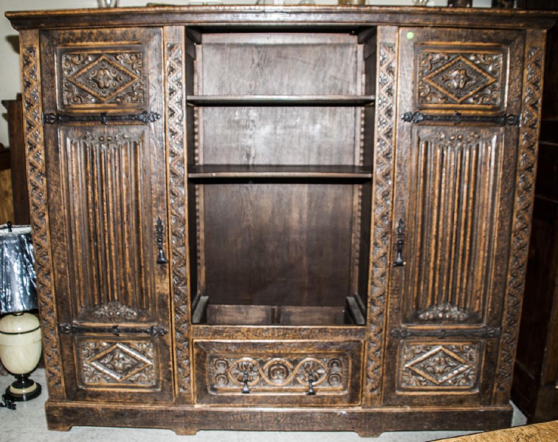 Antique Spanish Revival Style Hutch / Sideboard (1 of 5)