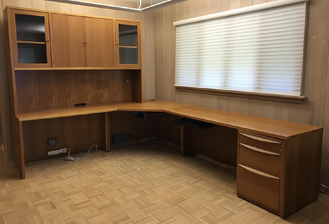 Jesper Large Contemporary 4 Piece Corner Desk (1 of 8)