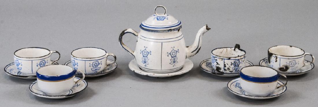 Antique Dollhouse Miniature Enamel Kitchen Items (1 of 6)