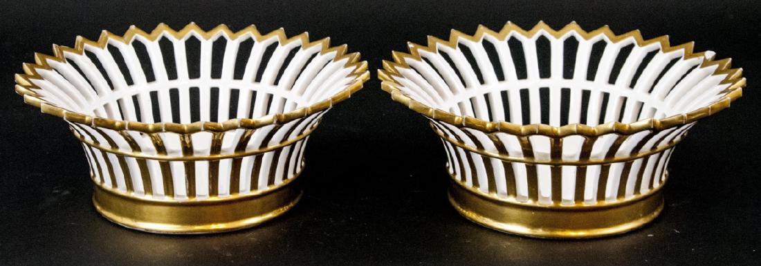 Pair of Antique 19th C Paris Porcelain Baskets (1 of 5)
