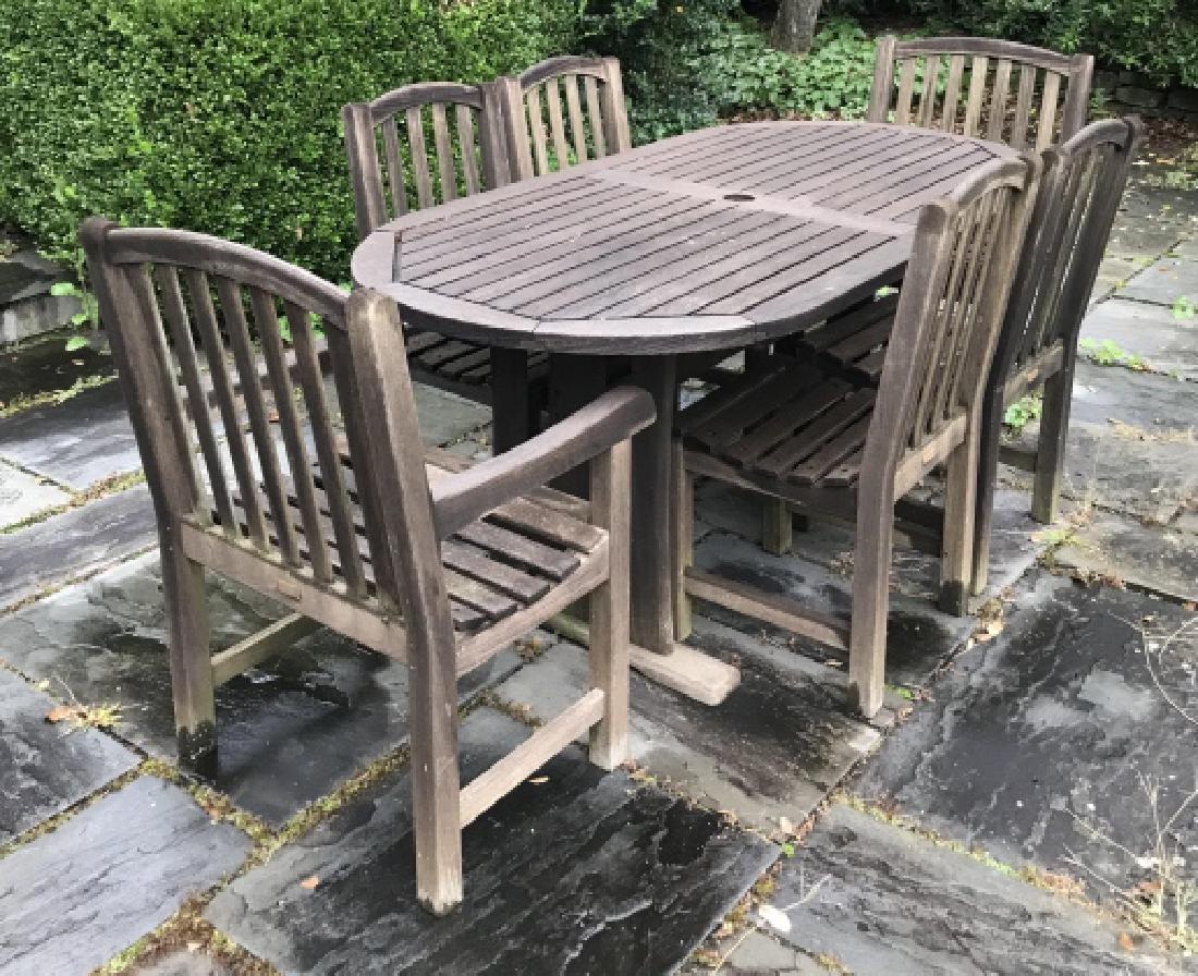 Teak Outdoor Dining Room Table w Six Chairs (1 of 4)