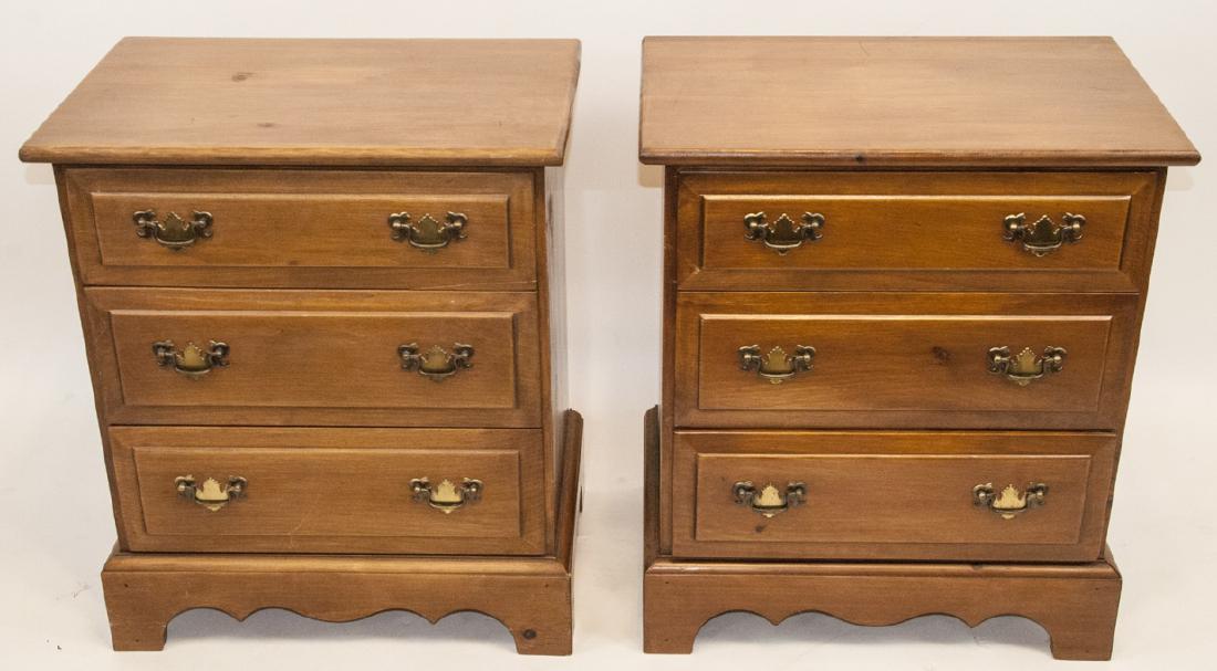 Pair Traditional Oak Night Stands W 3 Drawers (1 of 4)