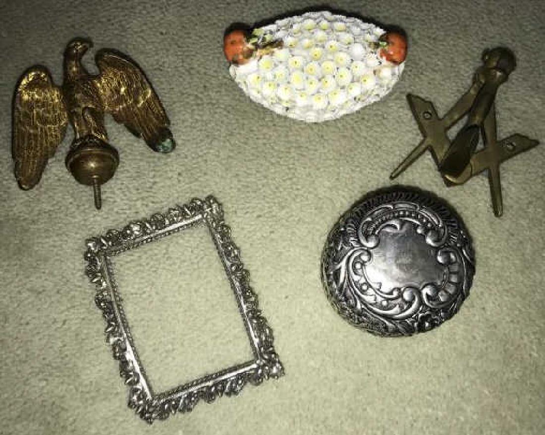 Group Lot of Decorative Objects & Table Articles (1 of 2)