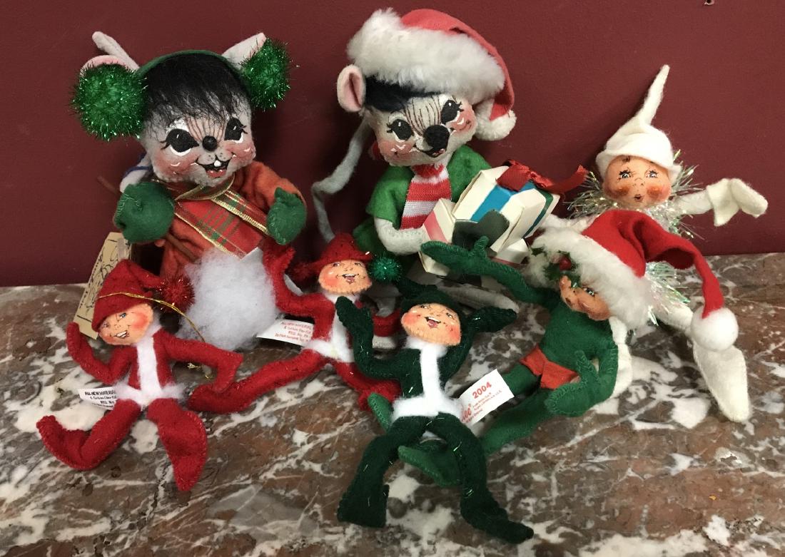 Collection of Annalee Christmas Decoration Dolls (1 of 6)