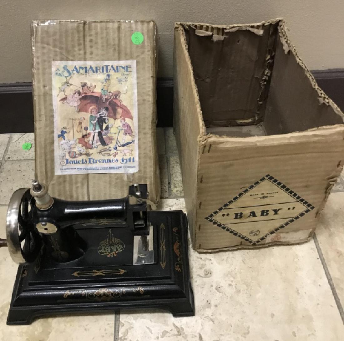 French "Baby" Child's Size / Toy Sewing Machine (1 of 3)