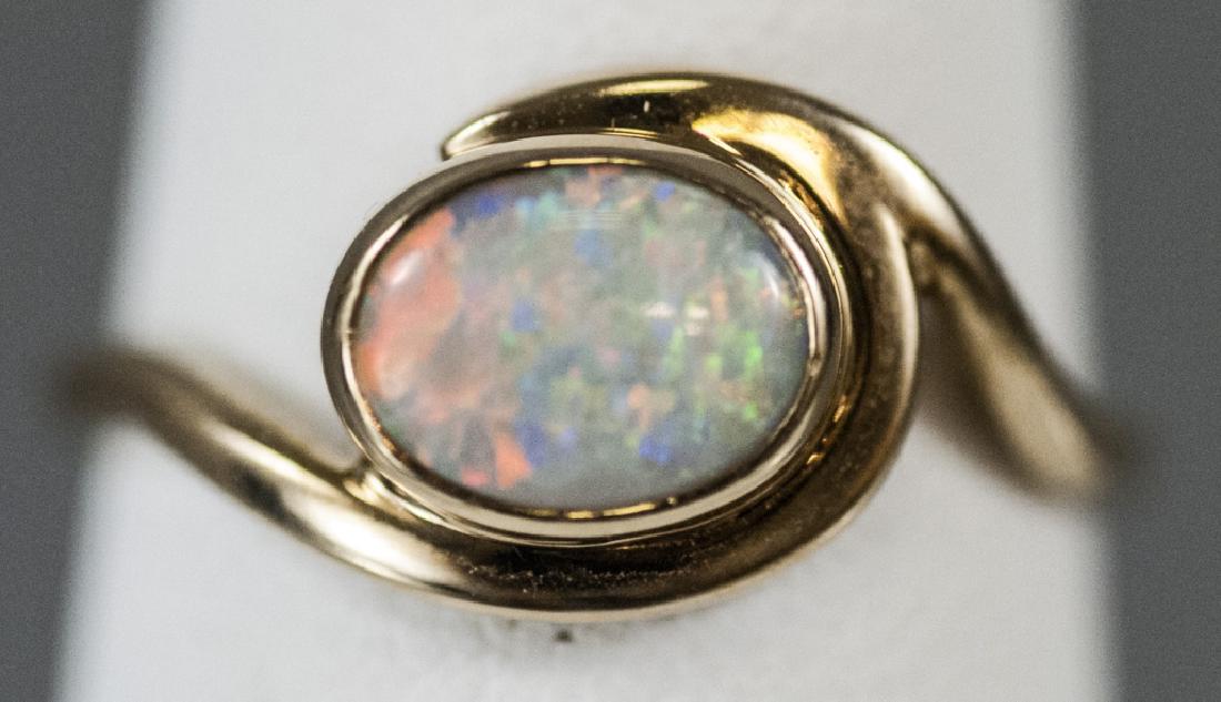 Estate 14kt Yellow Gold & Cabochon Opal Ring (1 of 9)
