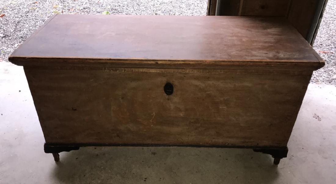 Antique 19th C American Trunk / Blanket Chest (1 of 4)