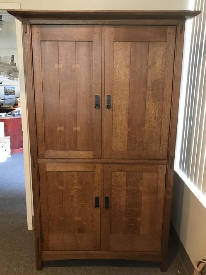 Henredon Armoire A V T.v. Storage Cabinet
