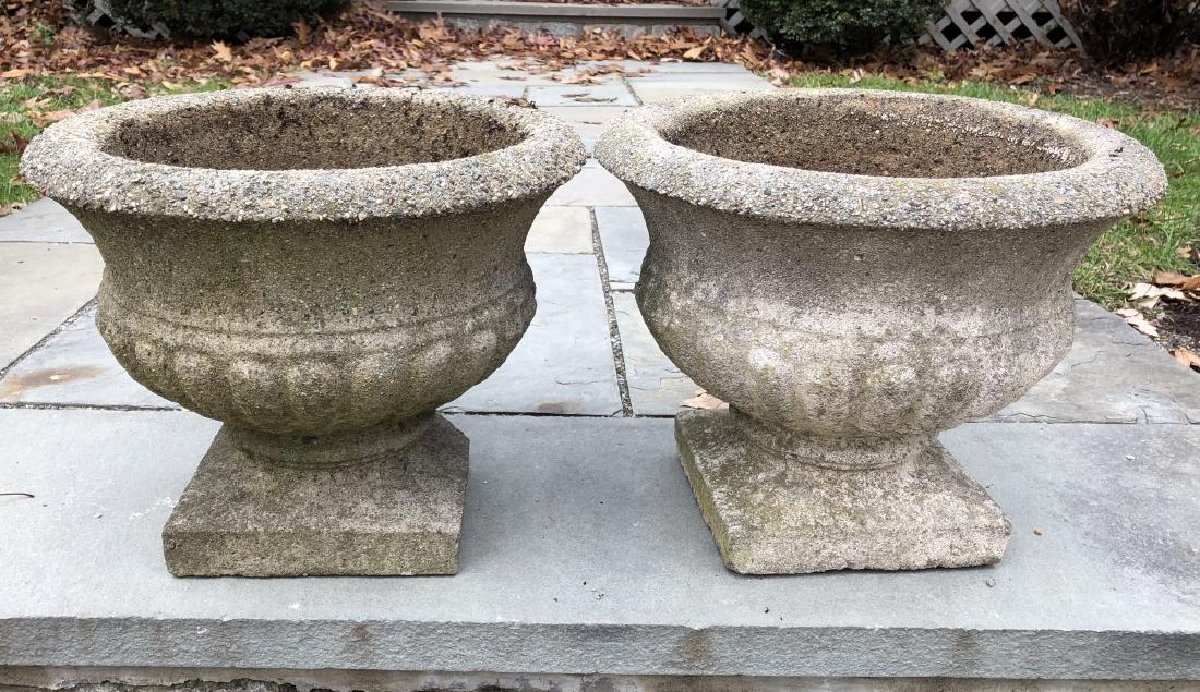 Pair Cast Stone Outdoor Garden Urns (1 of 2)