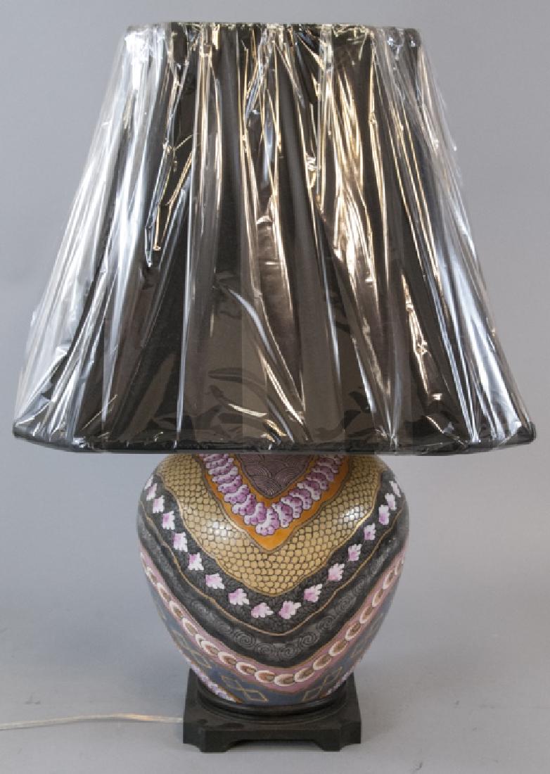 Asian Temple Jar Form Table Lamp W Shade (1 of 5)