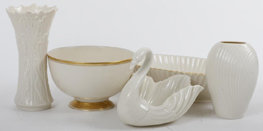 5 Pieces Lenox Ivory Porcelain Decorative Objects (1 of 7)