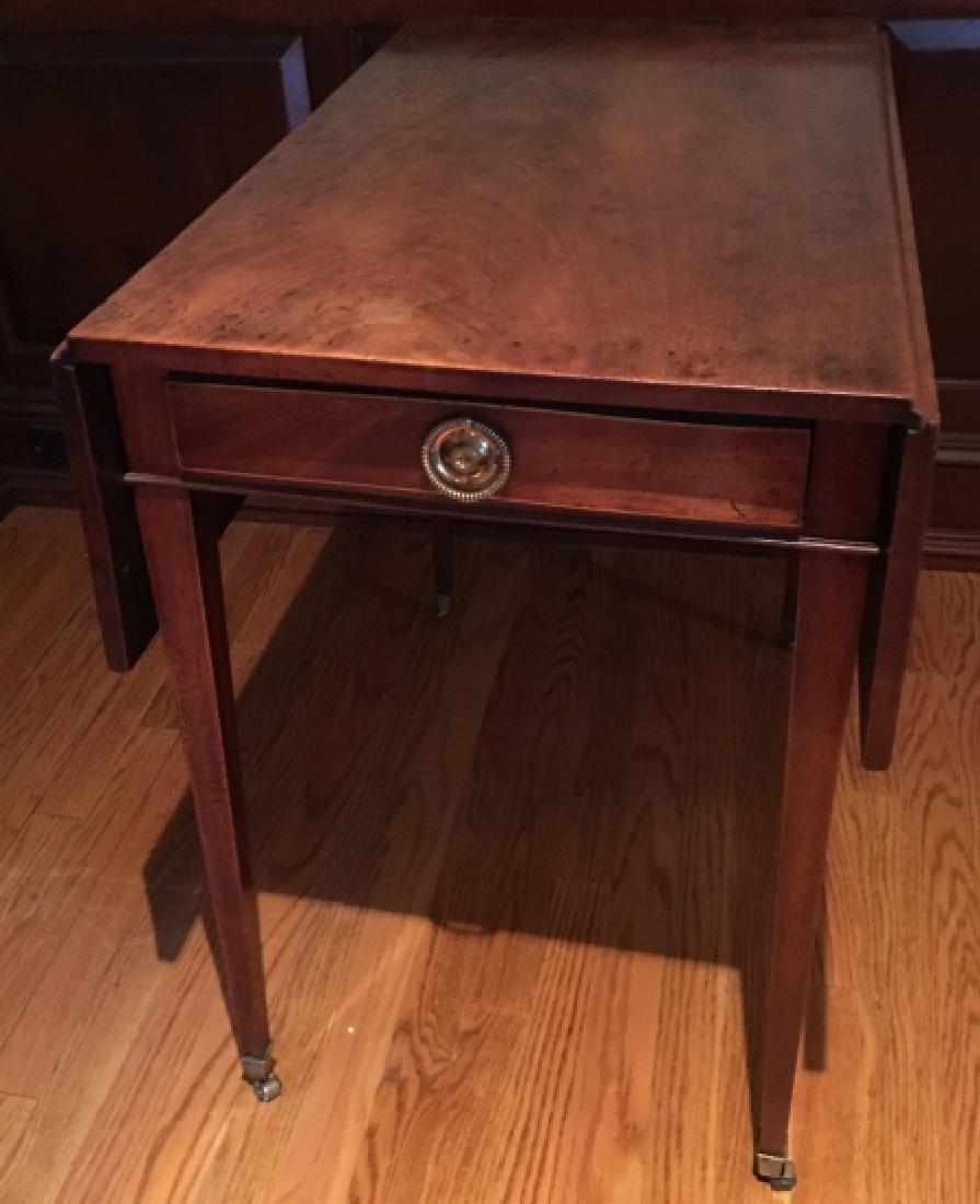 Federal Style Burled Mahogany Drop Leaf Side Table (1 of 9)