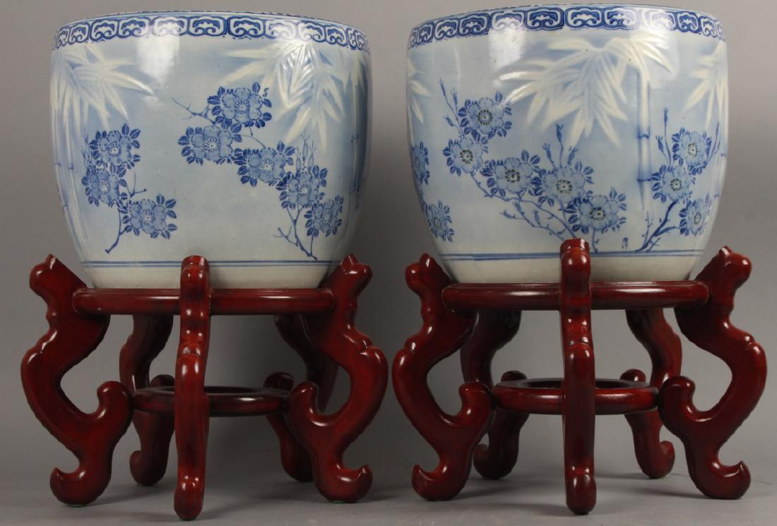 2 Asian Blue & White Porcelain Fish Bowl Planter (1 of 6)