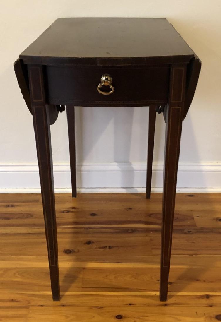 Pembroke Sheraton Style Drop Leaf Side Table