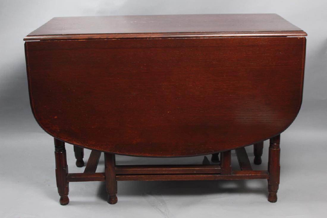 William & Mary Style Mahogany Drop Leaf Table (1 of 5)