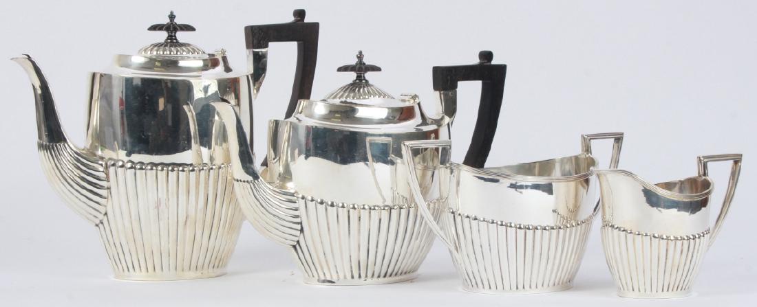 Walker & Hall Silverplate Coffee & Tea Serve Ware (1 of 11)