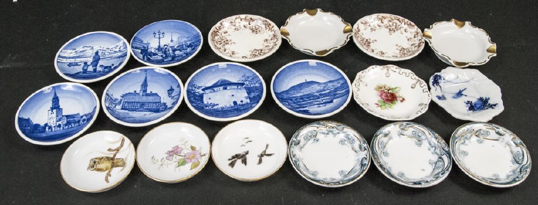 Lot Antique Miniature Porcelain Condiment Dishes (1 of 5)