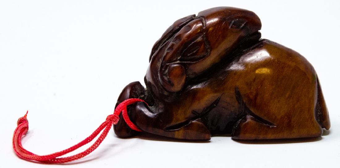 Vintage Japanese Carved Netsuke Zebu Ox With Calf (1 of 6)
