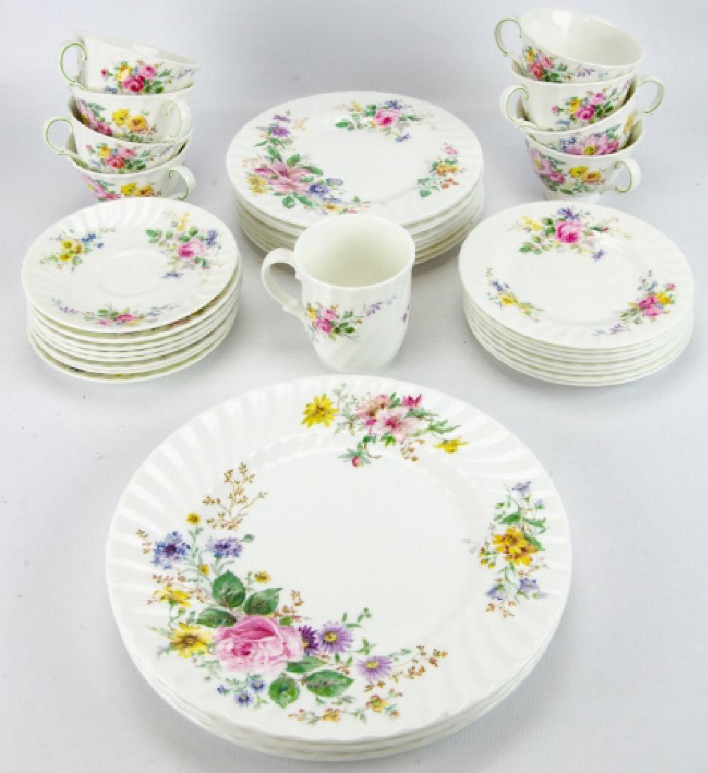 Royal Doulton Arcadia Porcelain Service (1 of 9)