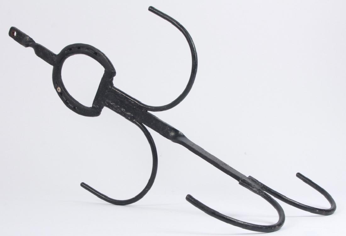 Wrought Iron Ceiling Hanging Pot Rack w Horseshoe (1 of 6)