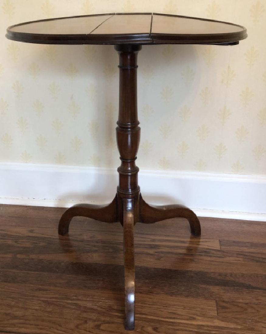 Antique George III C. 1780 Drop Leaf Wine Table: Antique English George III C. 1780 Drop Leaf Wine / End Table. Revolving surface. Paid $3100. 28 inches x 23 inches in diameter. Property of Rye, NY estate.