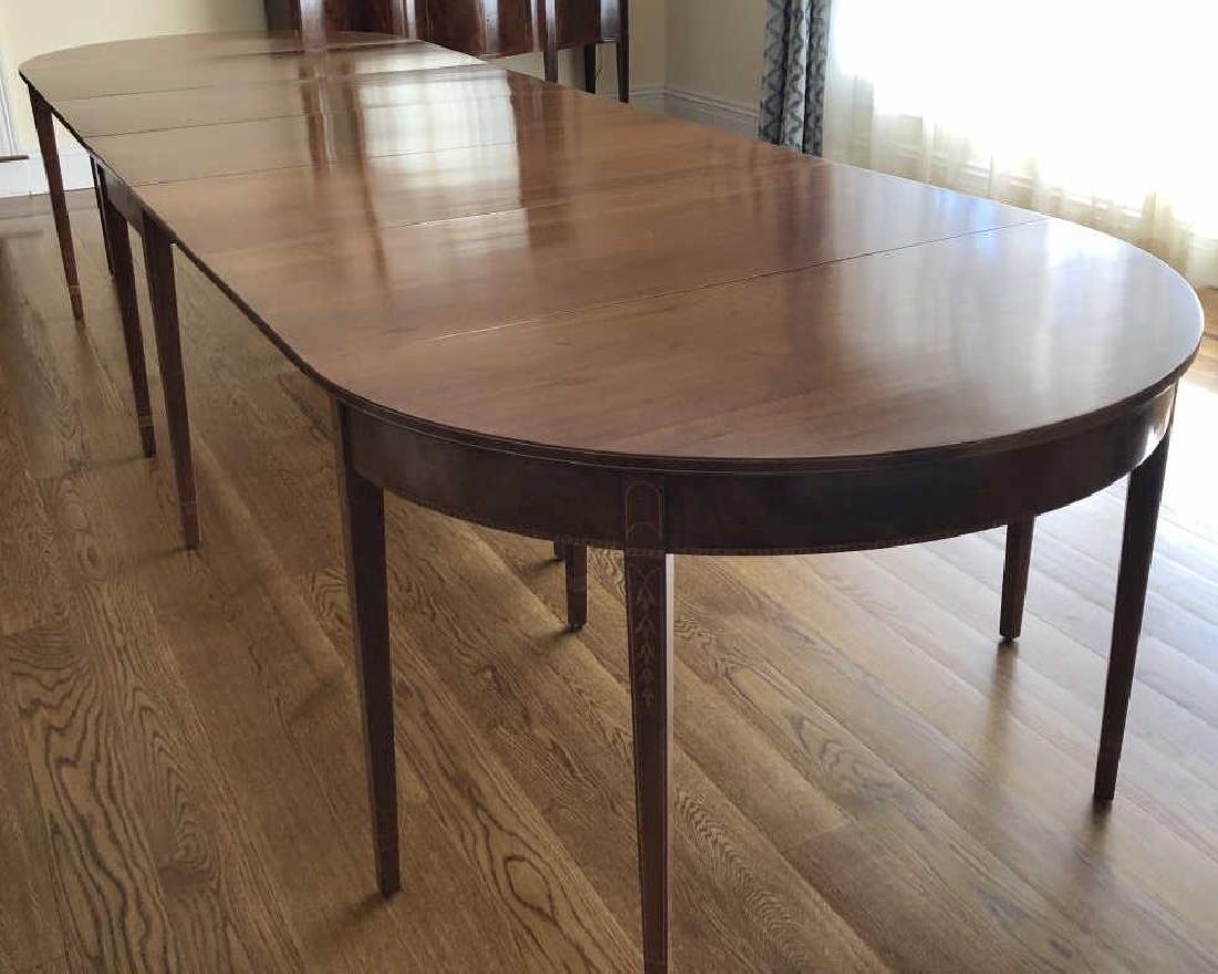 Antique English Hepplewhite Drop Leaf Dining Table: Antique English Hepplewhite Drop Leaf and Gate Leg Dining Table. Multiple table formats can be created by attaching the various gate leg and drop leaf table formats. Fine inlay of neo classical motifs