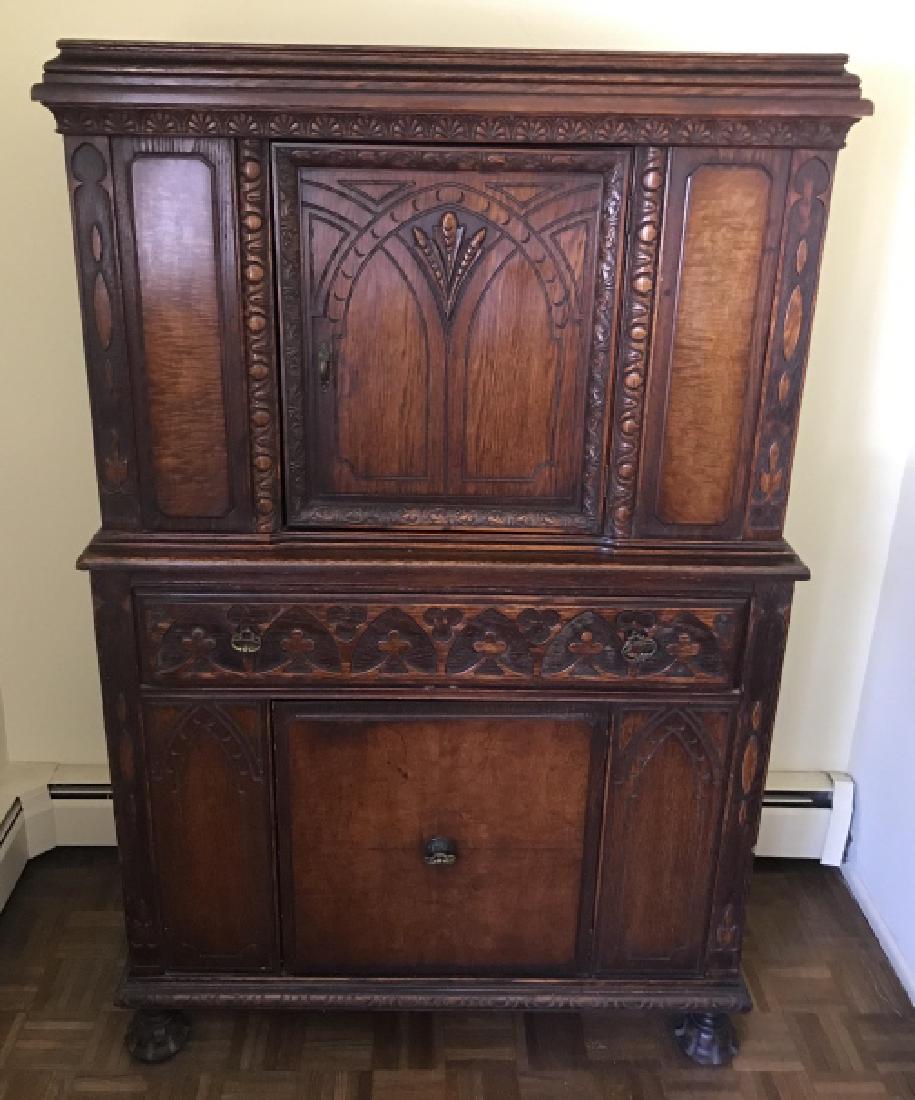 Antique English Tudor Jacobean Style China Cabinet: Antique English Tudor / Jacobean Style China Cabinet or Cupboard. Measures 62 x 40 x 17 inches. Property of a Katonah, New York estate.