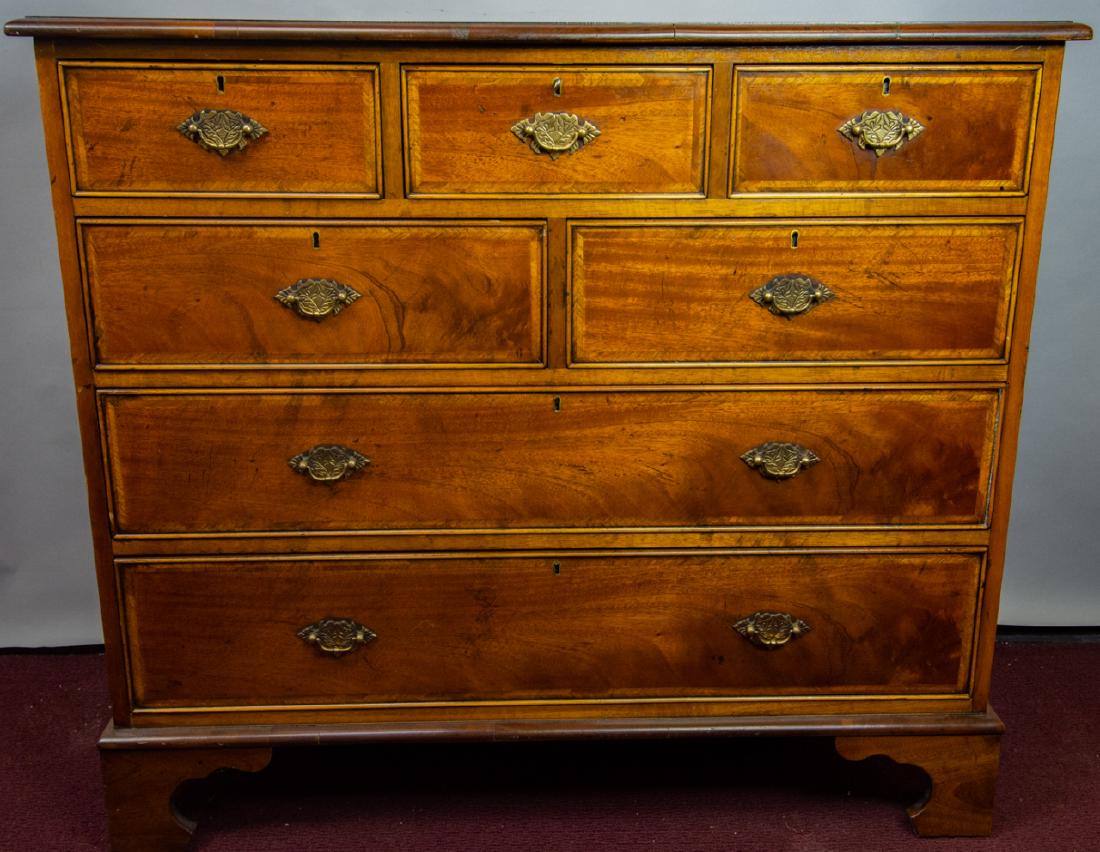 Queen Anne Style 7 Drawer Bureau / Dresser: Queen Anne Style 7 Drawer Bureau / Dresser. 36 inches x 41 inches x 20 inches