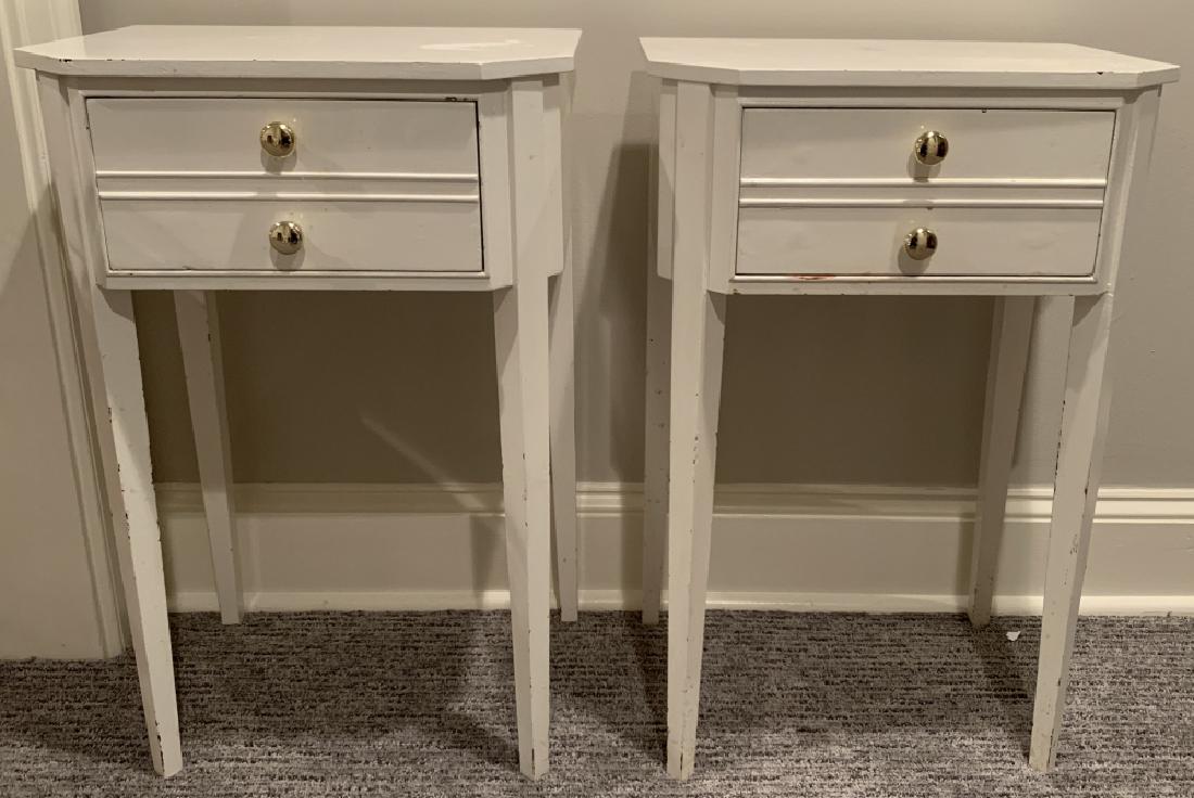 Pair Contemporary Style White Lacquer Nightstands: Pair Contemporary Style White Lacquer Nightstands / End Tables. Gold toned hardware, one drawer. 27.5 inches x 18.5 inches x 13.25 inches. Property of a Pound Ridge NY estate.