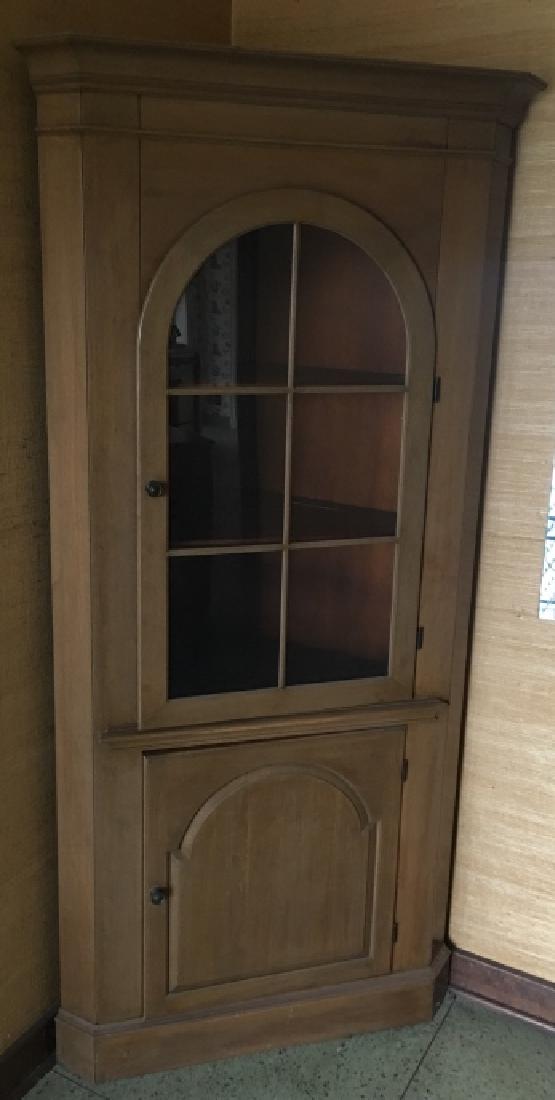 Contemporary Style Corner / Display Cabinet (1 of 4)