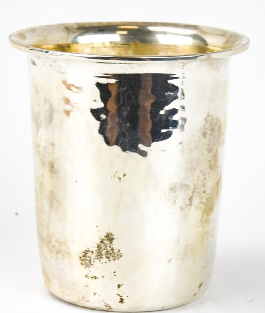 Vintage Ilias Lalaounis Sterling Silver Beaker Cup: Vintage Ilias Lalaounis Sterling Silver Beaker Cup. Signed / hallmarked. Measures 3 inches in height.