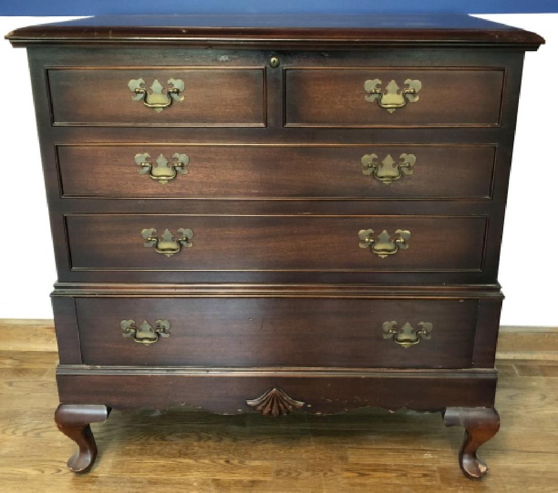 Vintage Lane Cedar Lined Low Boy Blanket Chest: Vintage Lane Cedar Lined Low Boy Blanket Chest. Queen Anne style with faux drawers. Opens at top to a deep cedar lined chest. 36 inches x 34 inches x 18 inches