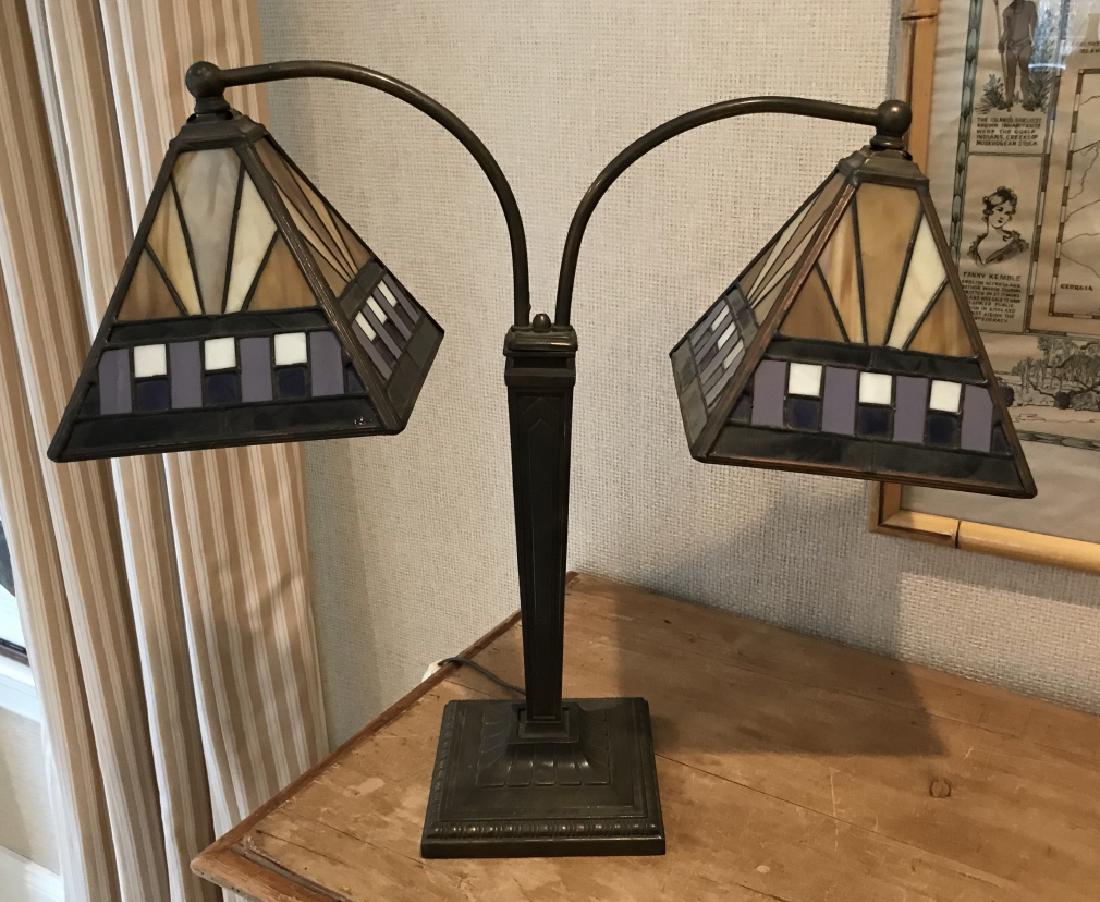 Art & Crafts Slag Glass Stained Glass Table Lamp: Art & Crafts Slag Glass Stained Glass Table Lamp. Measures 20 x 22 x 8 inches.