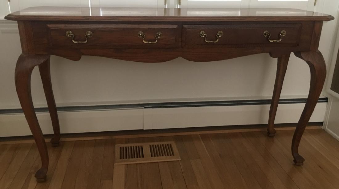 Ethan Allen Queen Anne Style Console Table (1 of 5)