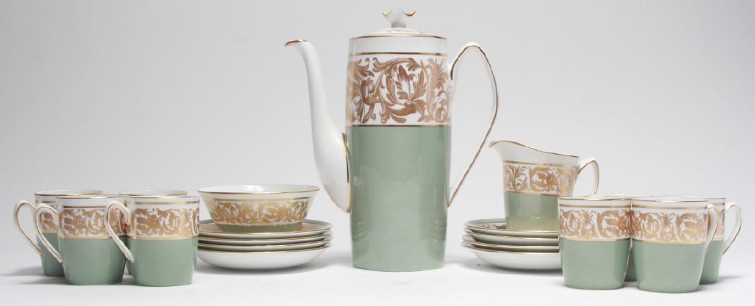 Spode Y7983 Porcelain Demitasse Service for 8 (1 of 10)