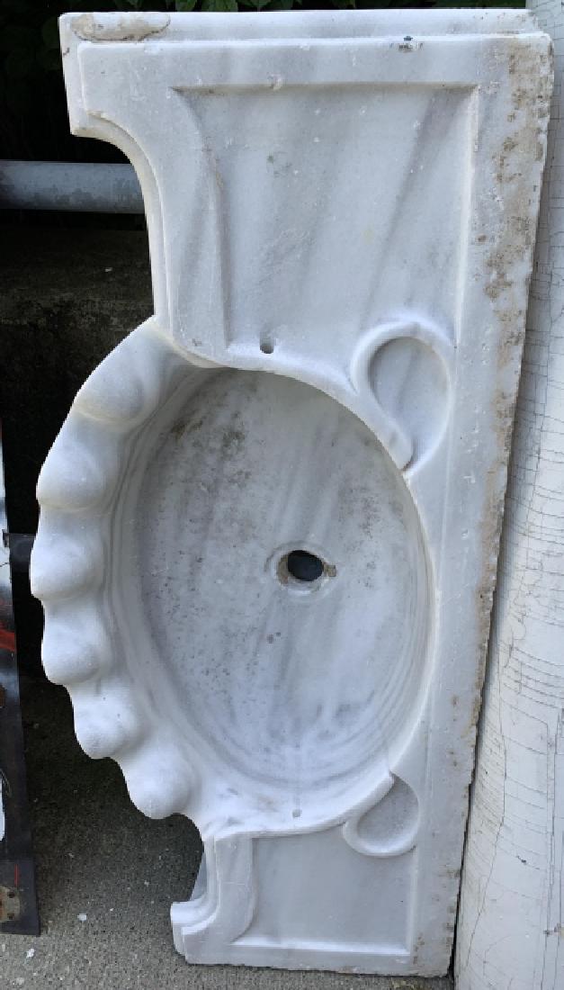 Carved Marble Clam Shell Form Outdoor Sink (1 of 4)