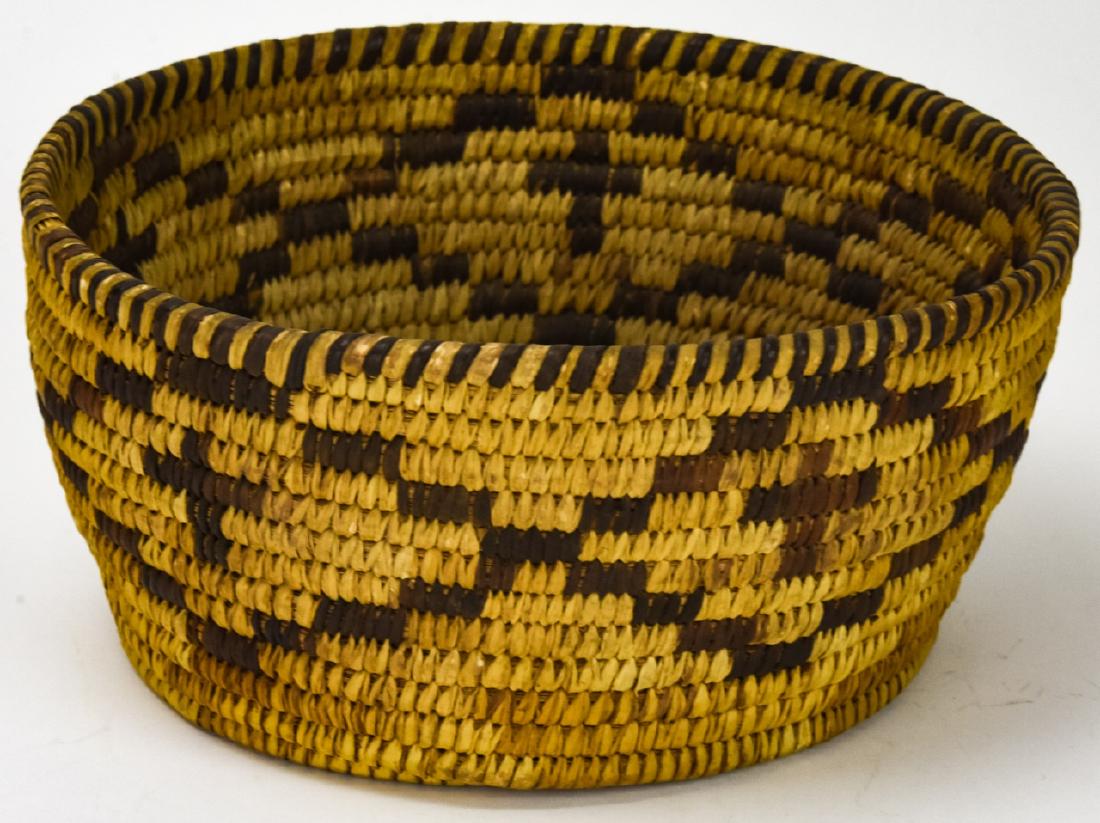 Native American Hand Woven Basket (1 of 6)