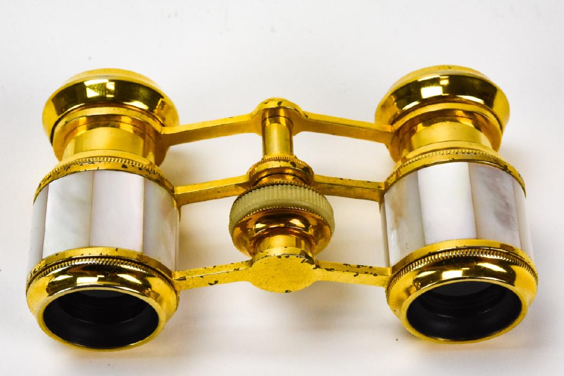 Carpentier Paris Mother of Pearl Opera Glasses (1 of 7)