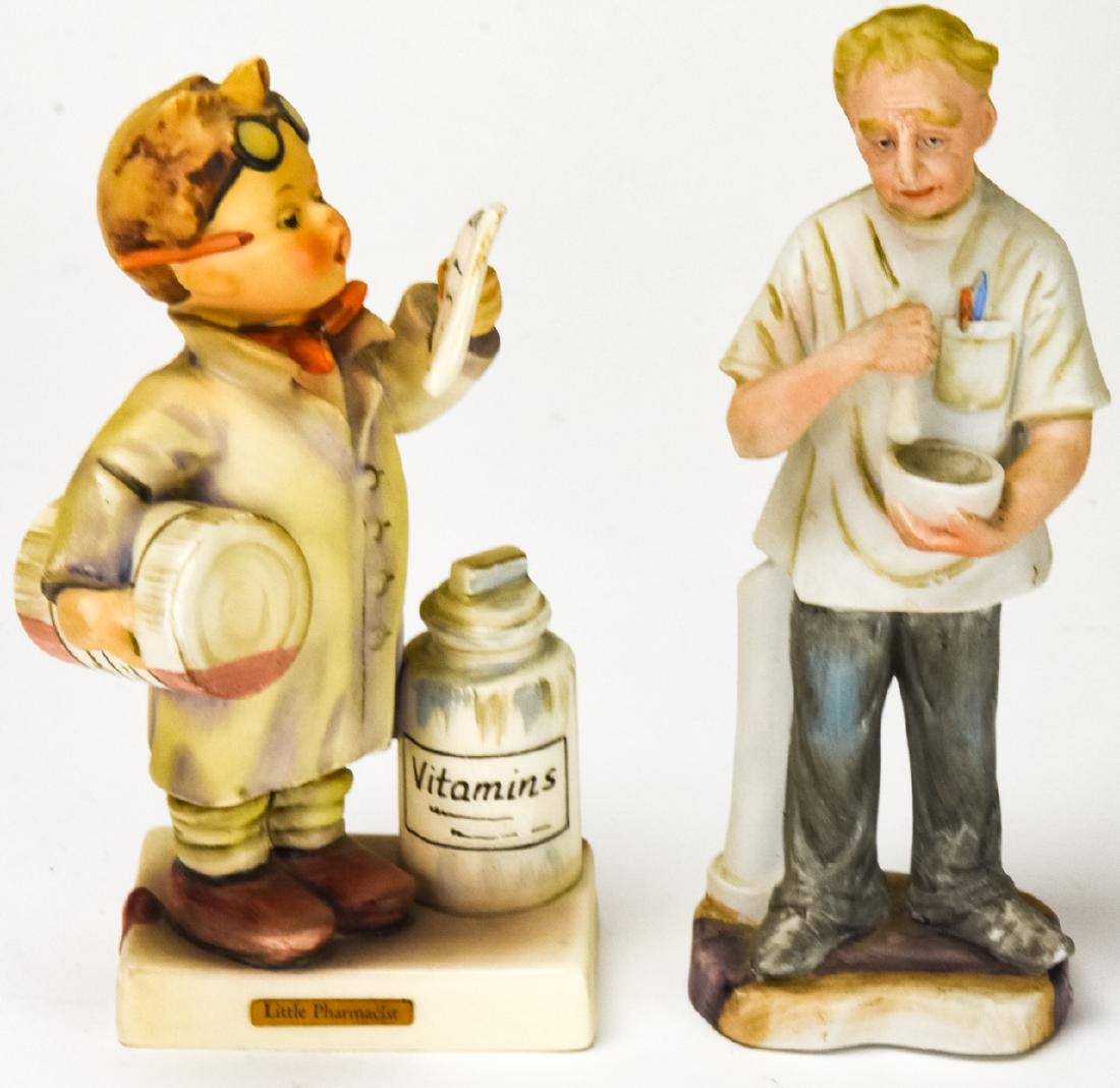 2 Vintage Porcelain Figures of Pharmacists (1 of 10)