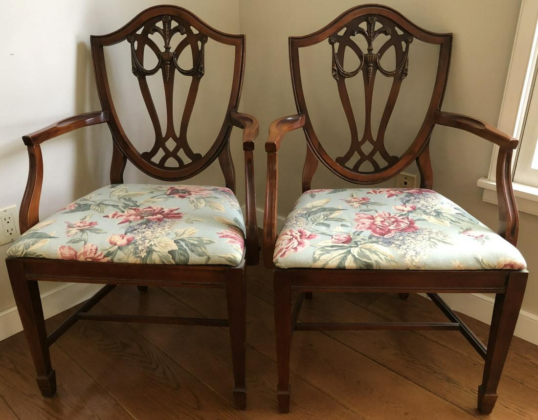 2 Hepplewhite Shield Back  Arm Chairs Fleur De Lis (1 of 6)