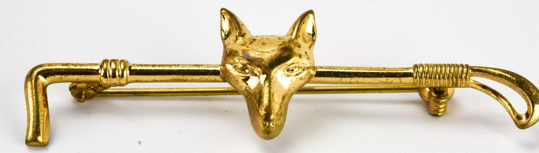Vintage Gilt Metal Fox Hunt Brooch Pin: Vintage Gilt Metal Fox Hunt Brooch Pin. Measures 2.5 inches in width.