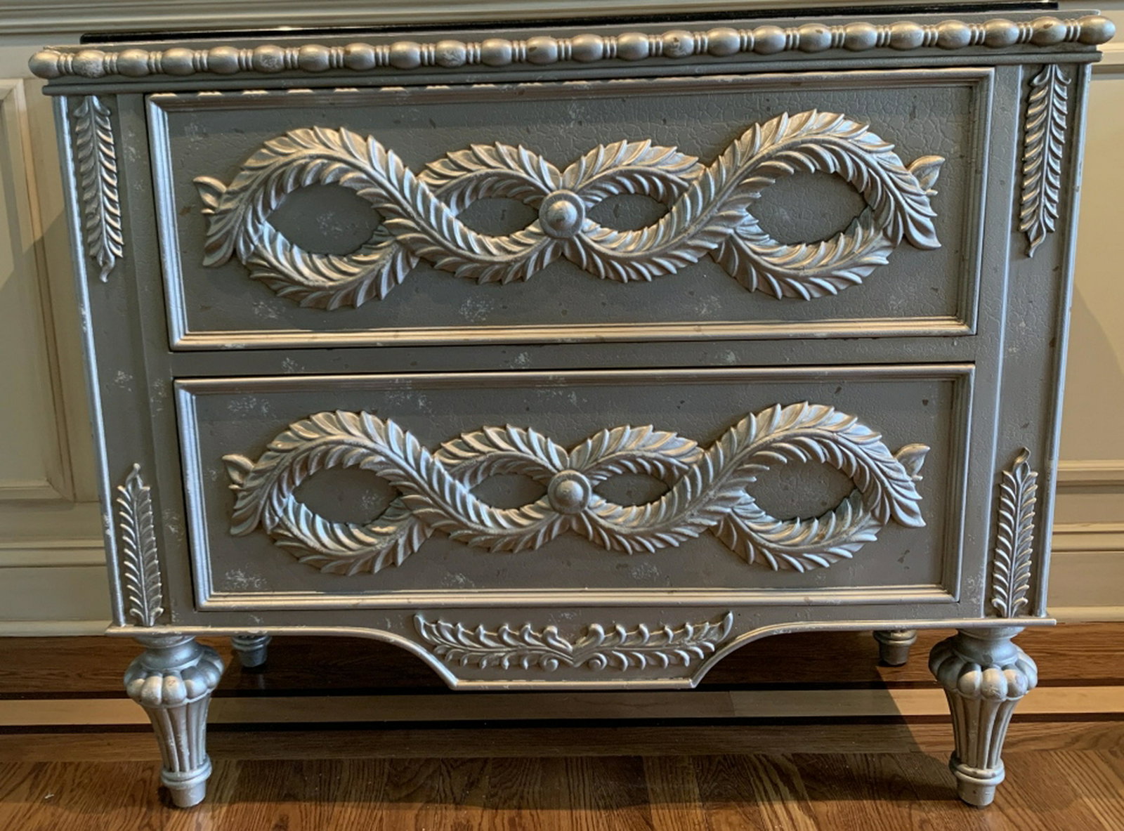 Ultimate Accents Ultimate Accents Silver Bureau (1 of 5)