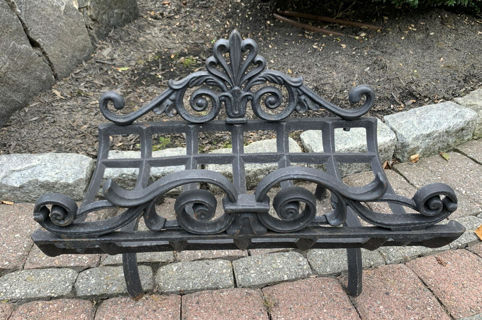 Cast Iron French Style Fire Log Holder (1 of 4)