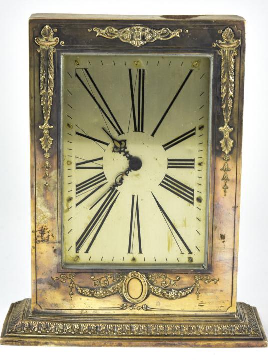 Antique Waltham Clock w Reed & Barton Sterling: Antique Waltham Clock w Reed & Barton Sterling. Edwardian style with Neo Classical design elements. Sterling silver, eight day mantel clock, Waltham movement -Reed & Barton Sterling case. Measures 7.7