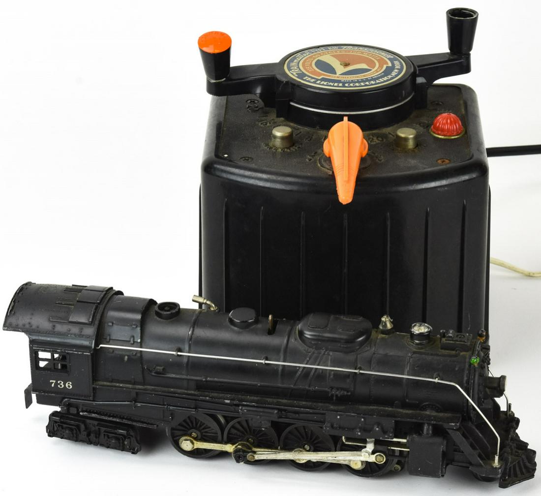 Vintage Lionel Type KW Transformer +  Locomotive (1 of 7)
