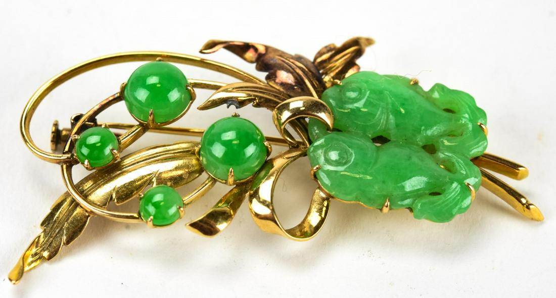 Estate Chinese 18kt Yellow Gold & Jade Brooch (1 of 6)