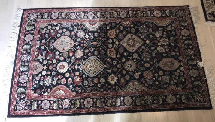 Hand Knotted Persian Motif Carpet / Throw Rug (1 of 3)