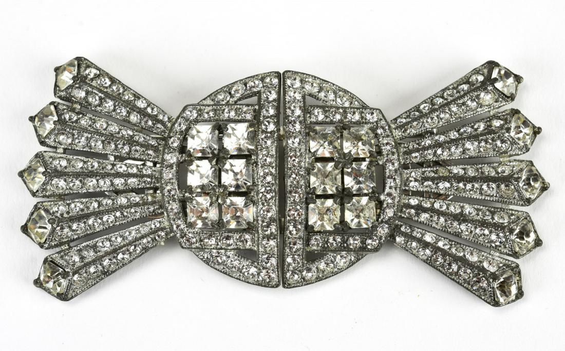Coro Duette C 1935 Art Deco Rhinestone Brooch: Coro Duette C 1935 Art Deco Rhinestone Brooch. Silver tone with clear rhinestone Art Deco style brooch. Signed on back, patent number 1798867. Measures 3 3/8 inches wide.